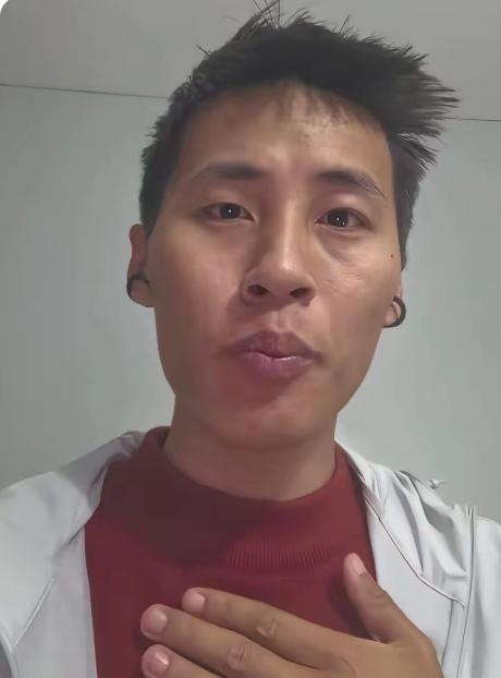 是真是假？云鹏终于有主意了！
    云鹏认亲的事，发酵了几个月，看来要落幕了！
