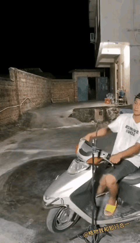 骑电动车的技术超好，但是要注意安全，毕竟生命只有一次。