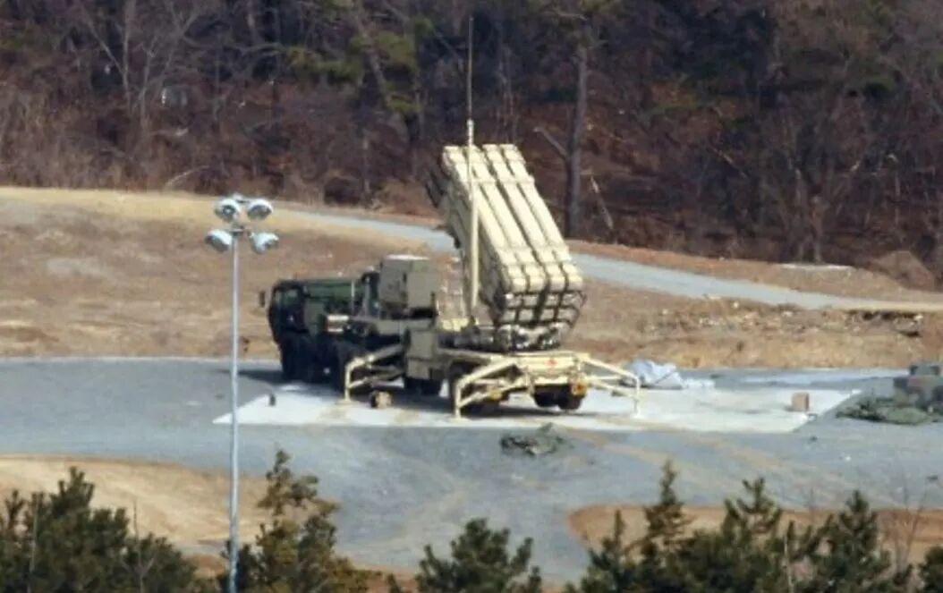 泽连斯基：正在请求美国提供萨德导弹



日前，乌克兰总统泽连斯基表示，乌克兰正