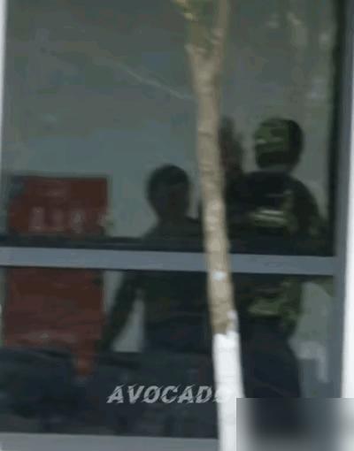 20岁！他竟把世界第二按在地上摩擦，莎莎都看呆！
 
你可能还不知道他叫温瑞博，