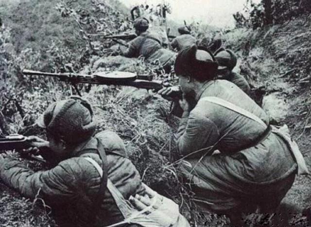 1951 年 3 月 10 日，东经 127°38′，北纬 37°25′，朝鲜中