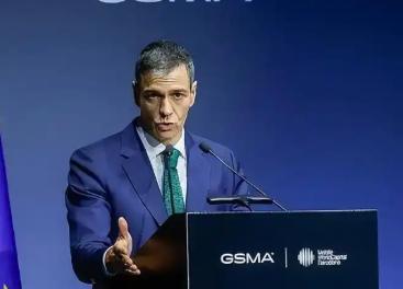 美西翻脸！西班牙硬刚美国，拒开基地遭贸易威胁！美以联军持续轰炸伊朗的硝烟未散，美