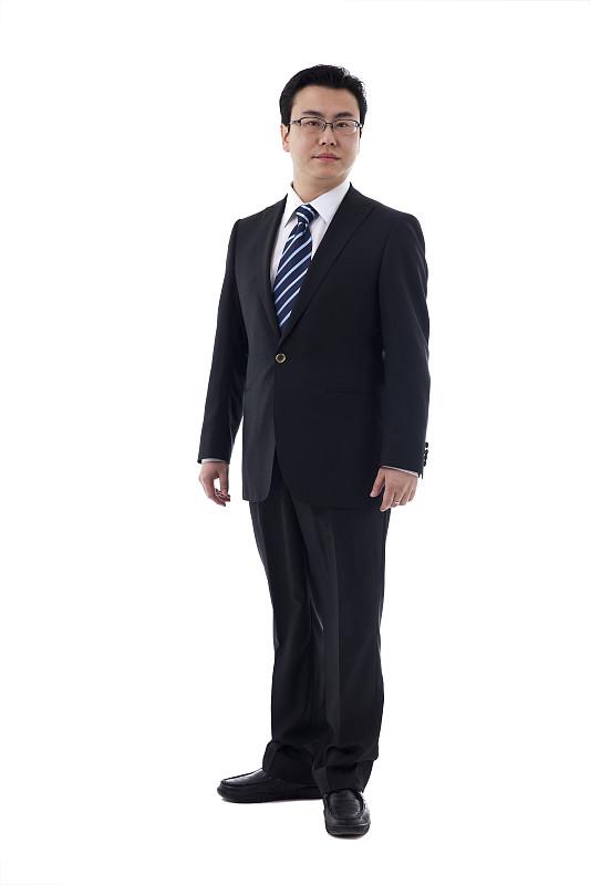 男人断绝关系后，真正释怀会有哪些反常举动？心理学揭示深层信号

在一段感情结束时