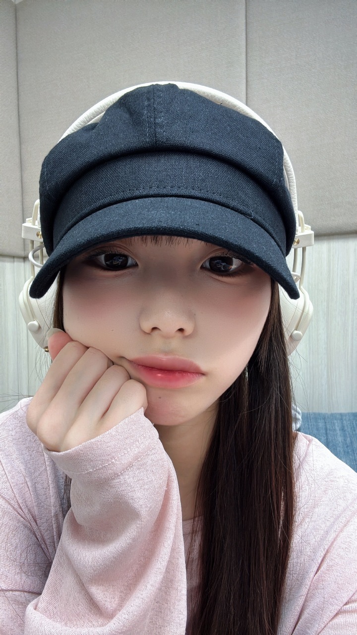 下田衣珠季「最近ねキャスケット帽にハマってるの！中一？の時とかにハマってたんだけ