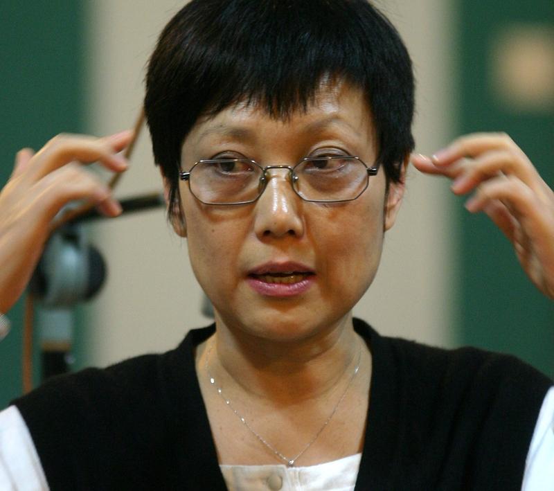 记得铿锵三人行窦文涛讲述了一个故事，刘索拉在美国遇到一位占星家，对方非常肯定地告