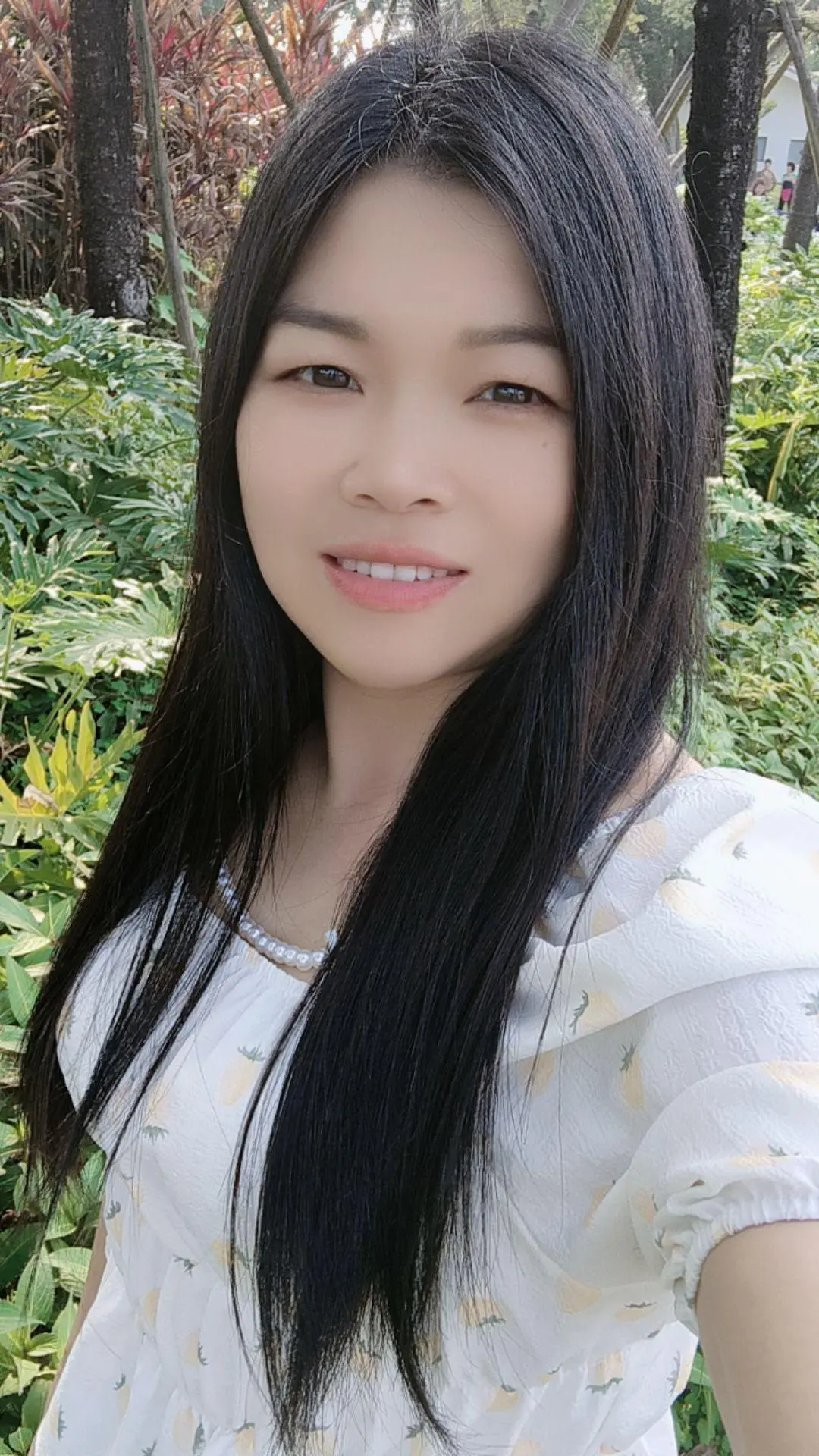 爱傻笑的傻丫头