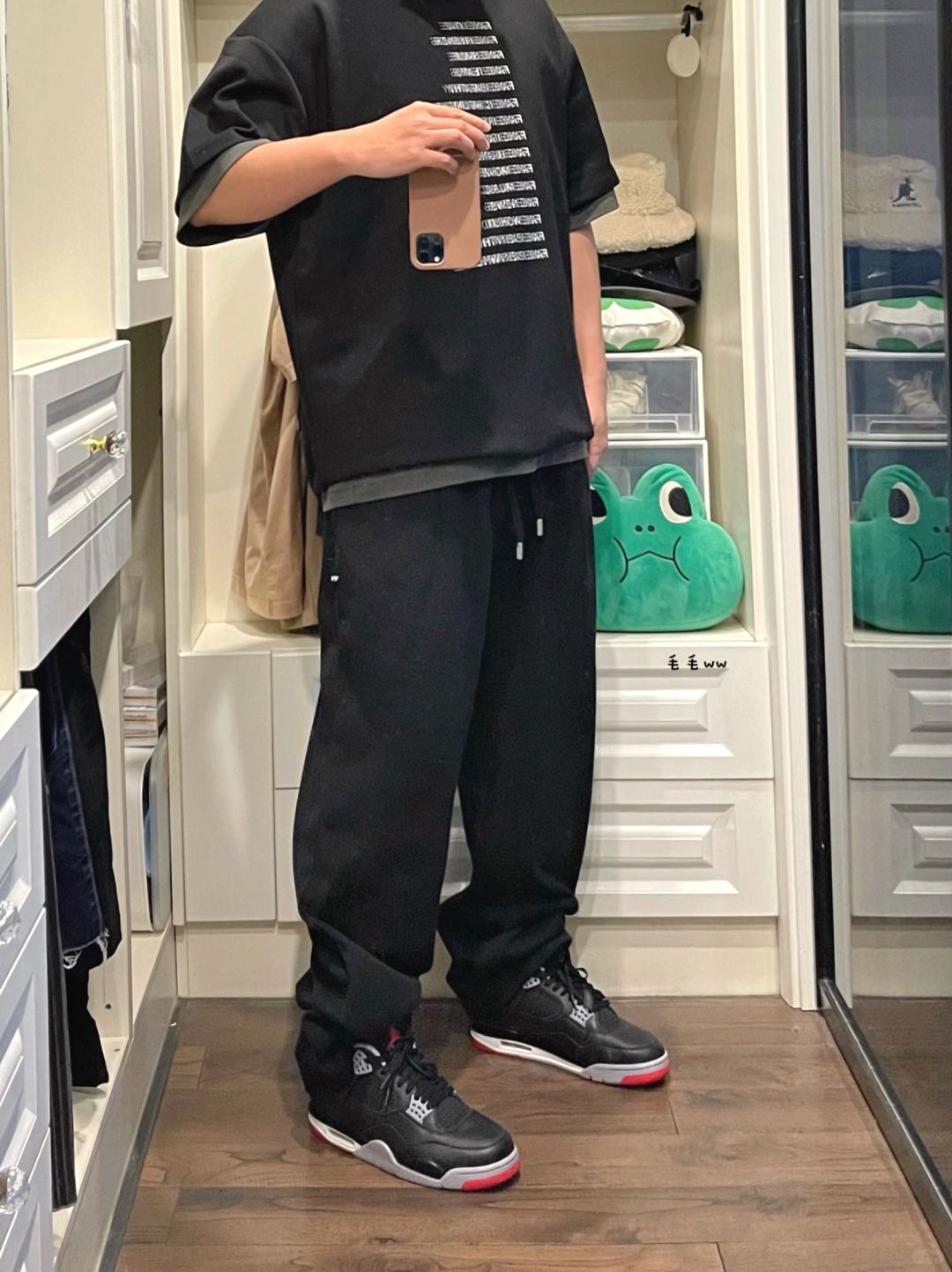 直筒卫裤｜黑色系穿搭