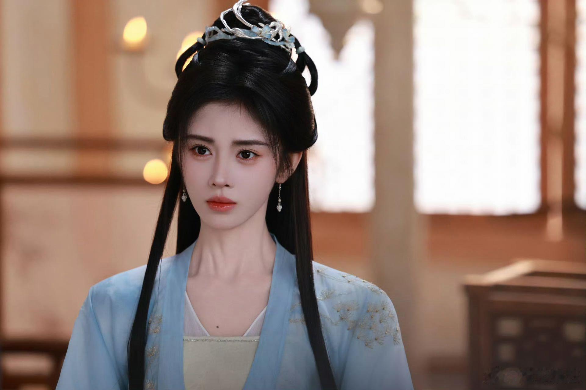 德塔文夸鞠婧祎千香热度超预期 德塔文专门发长文认可《千香》整体表现，零宣发空降热