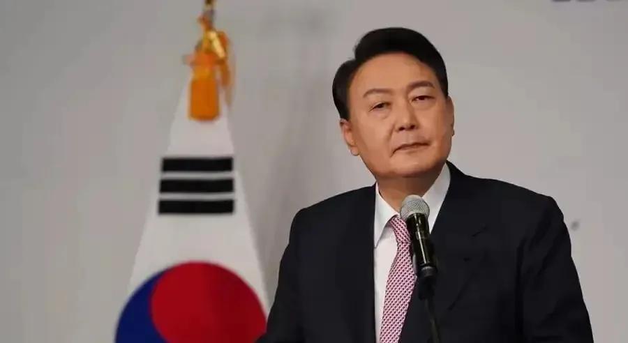 特讯直击！韩国政坛风云再起波澜！

就在12月25日，尹锡悦的惊人举动让整个韩国