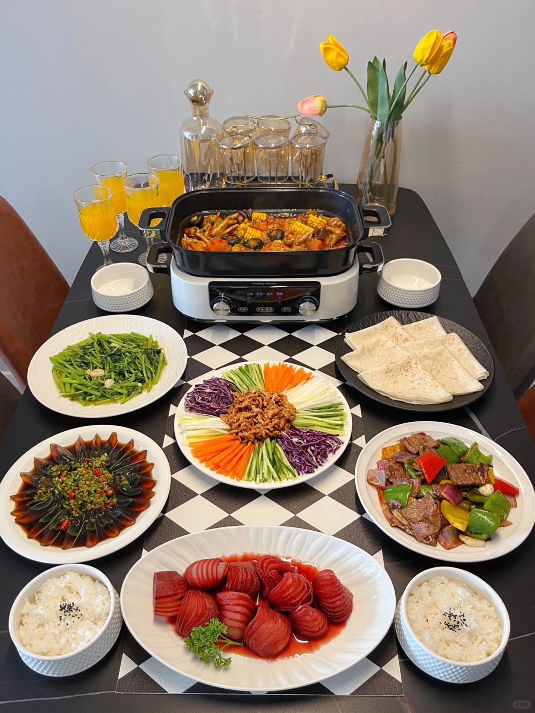 秘制鸡爪煲，一锅吃到爽～