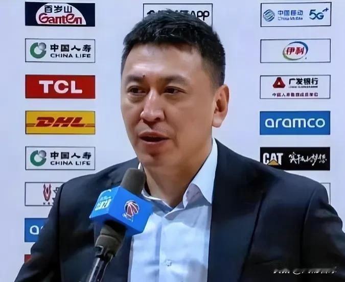 太意外了！浙江100-110不敌上海，王世龙批评这6人表现不合格是输球原因！
1