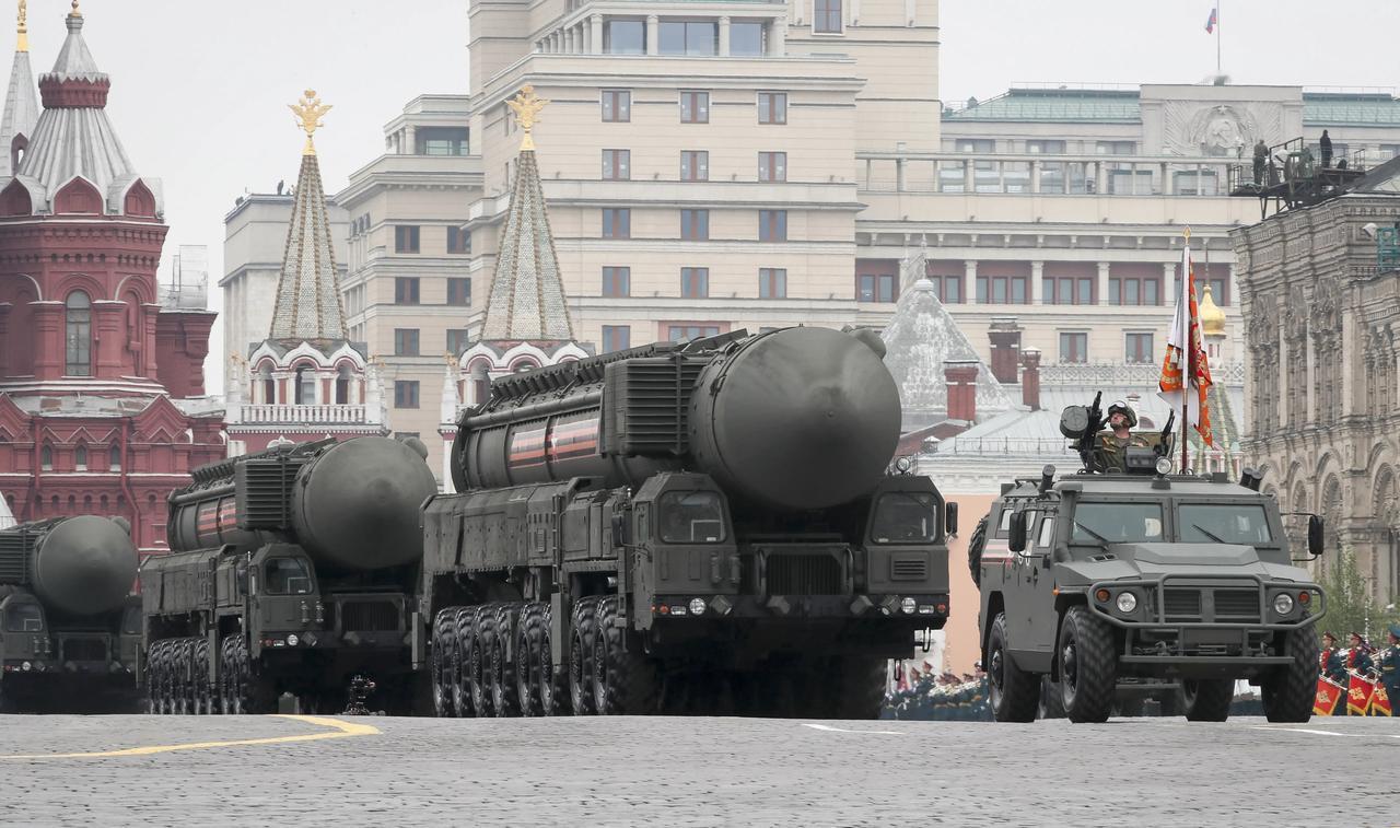 以色列继续猛攻盟友，伊朗强硬派忍无可忍，想要俄罗斯支援一个大杀器？
伊朗强硬派议