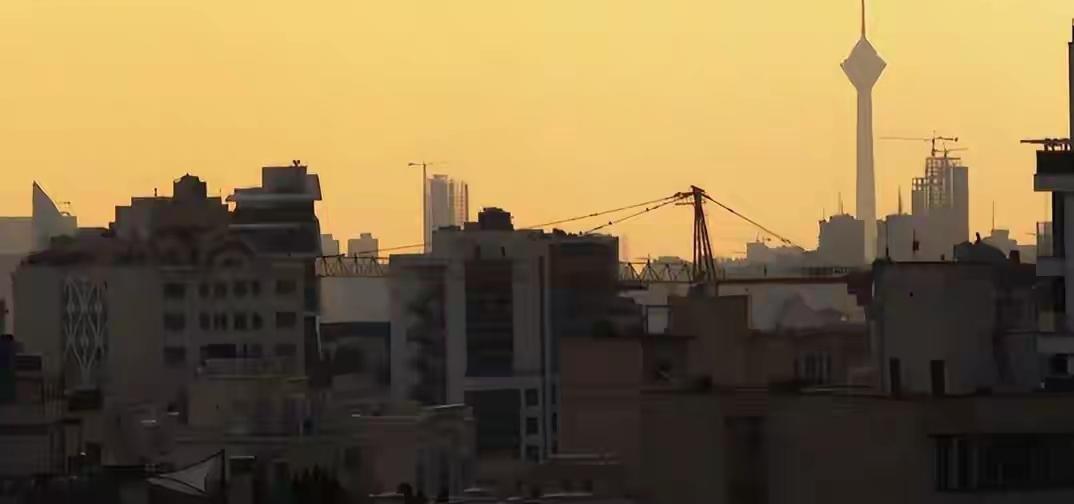 美军导弹未发射 金融制裁直指东方 全球格局将生变？