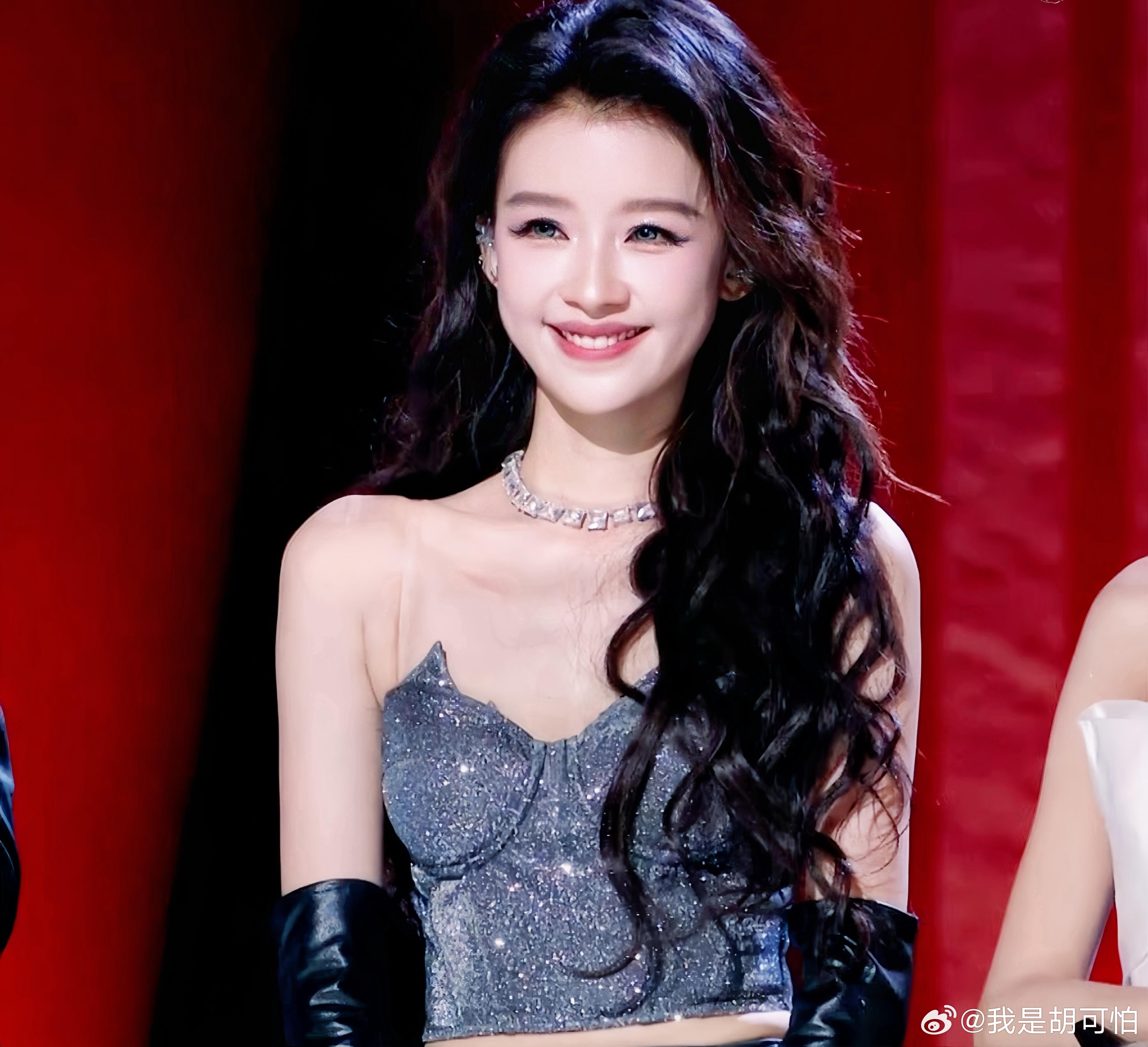 看明侦就觉得孙怡脑子转得快，浪姐小考更是。庄法组：歌词一个没记住就算了，还要被当