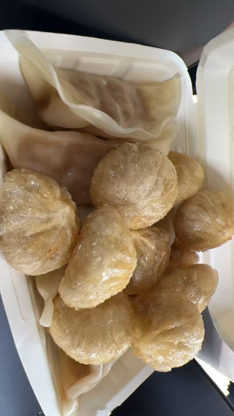 没有小杨生煎我硬点小云生煎…