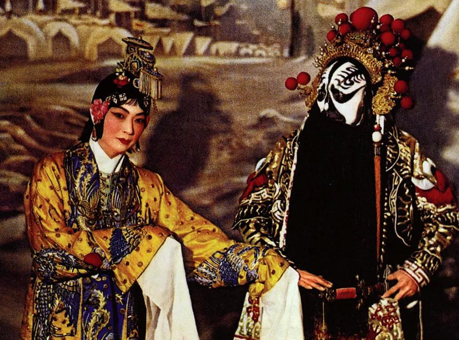 《霸王别姬》与梅派的表演艺术。
 
《霸王别姬》是京剧艺术大师梅兰芳编创的梅派青