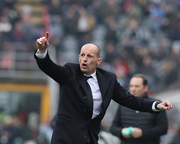 【比较】
一年前的第27轮，当时备受赞誉的孔蒂麾下那不勒斯，积分和如今的米兰完全