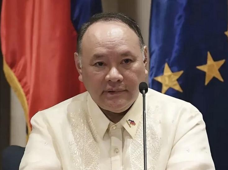 菲律宾防长划出红线：只要有一名士兵在南海冲突中死亡，就宣战！！ 这底气，这胆量，