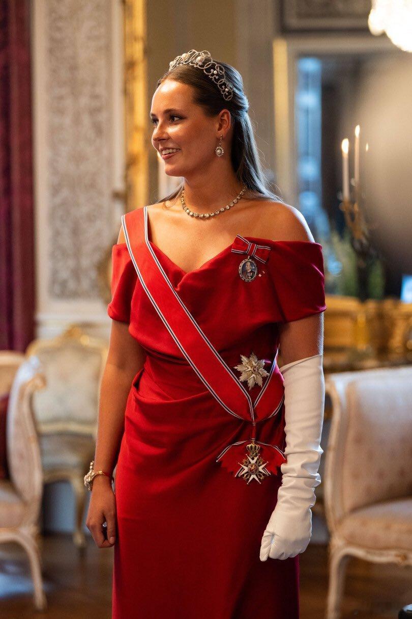挪威王室 🇳🇴12月10日，英格丽德·亚历山德拉公主将第一次出席诺贝尔和平奖