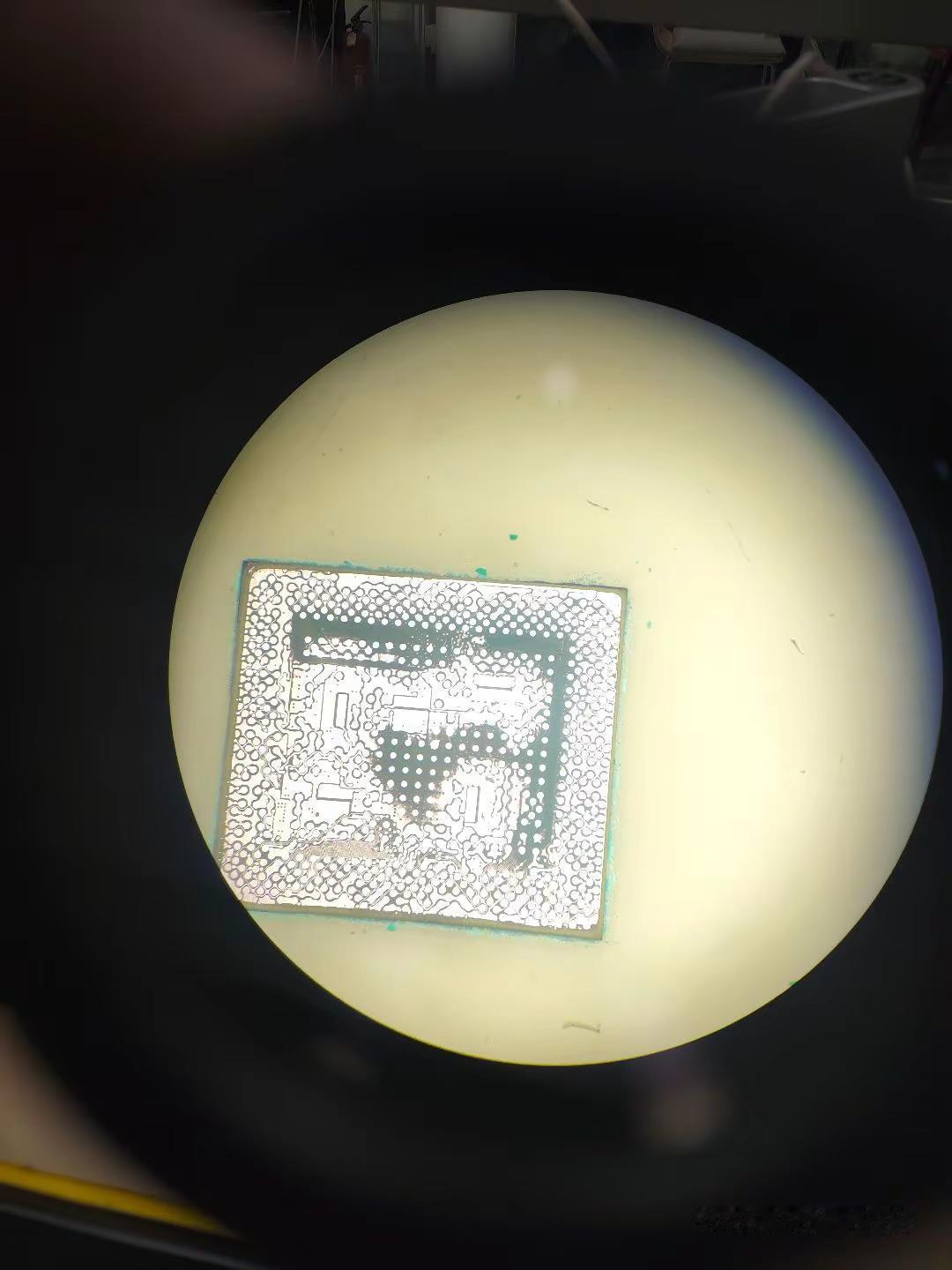 看见CPU密密麻麻的走线，不禁感叹科技的进步CPU 手机维修