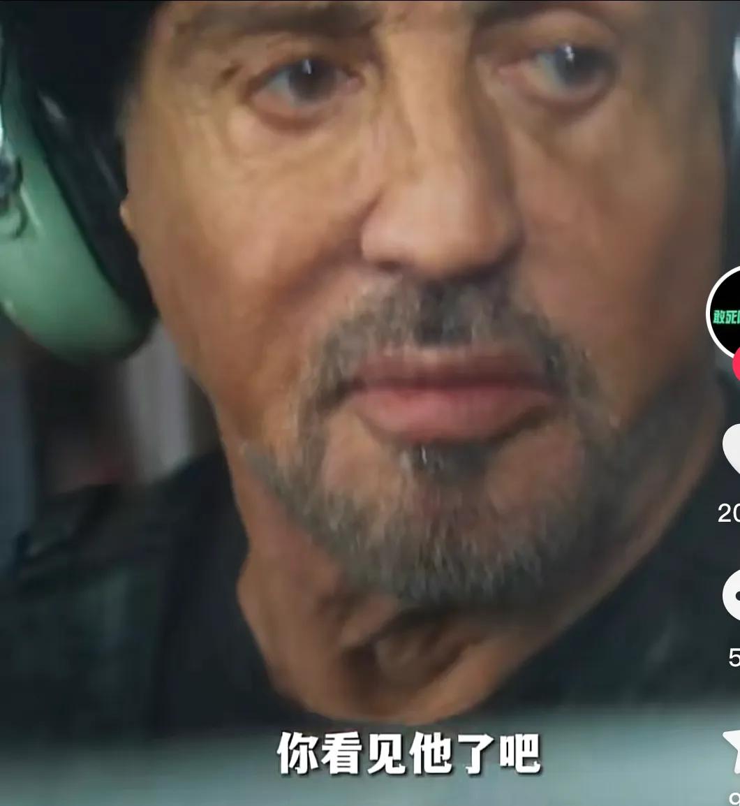 77岁史泰龙，引发热议！

9月16日，77岁的美国知名影星史泰龙，突然引起了网