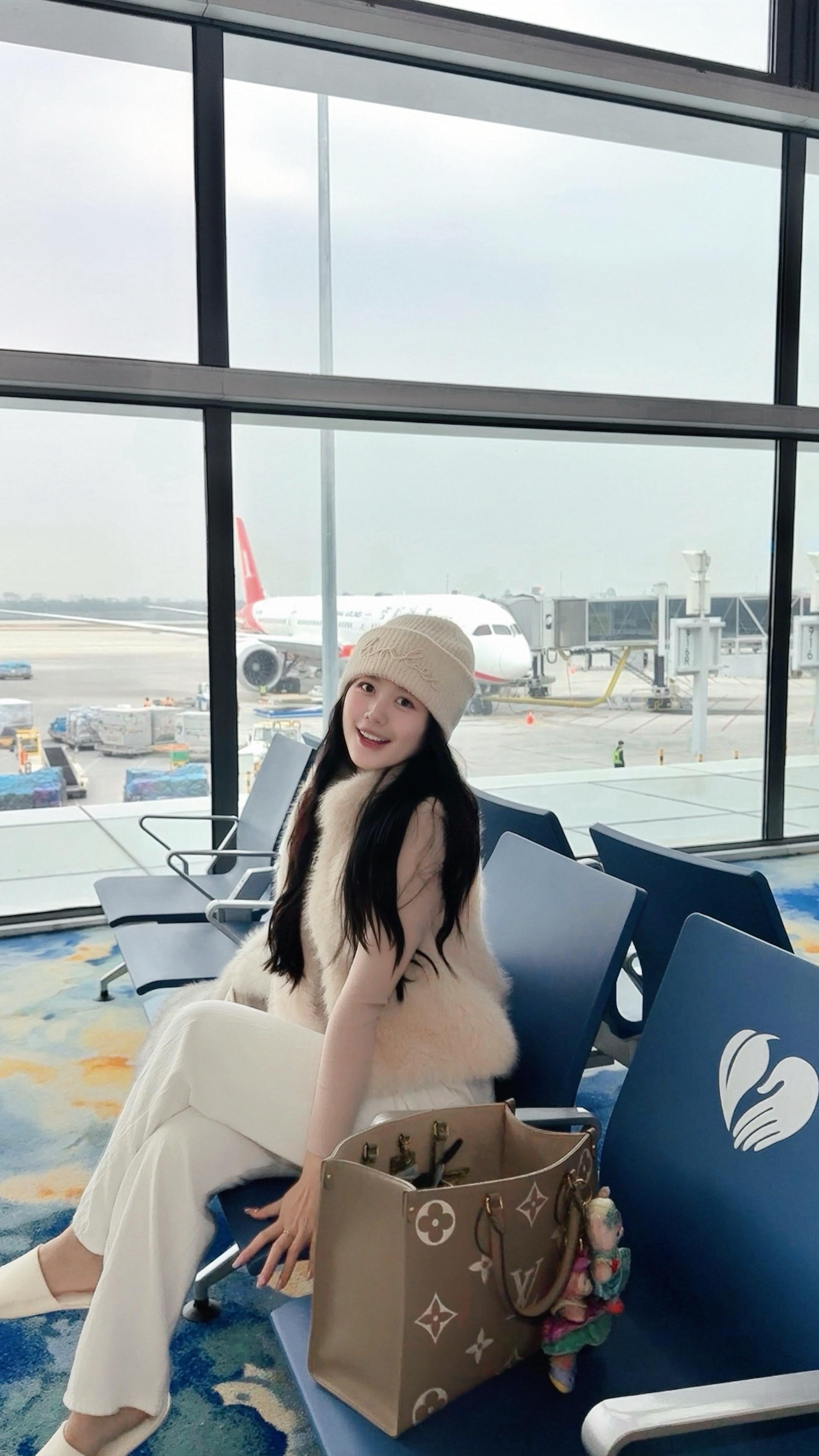 长大后的礼物 是飞往各地的机票