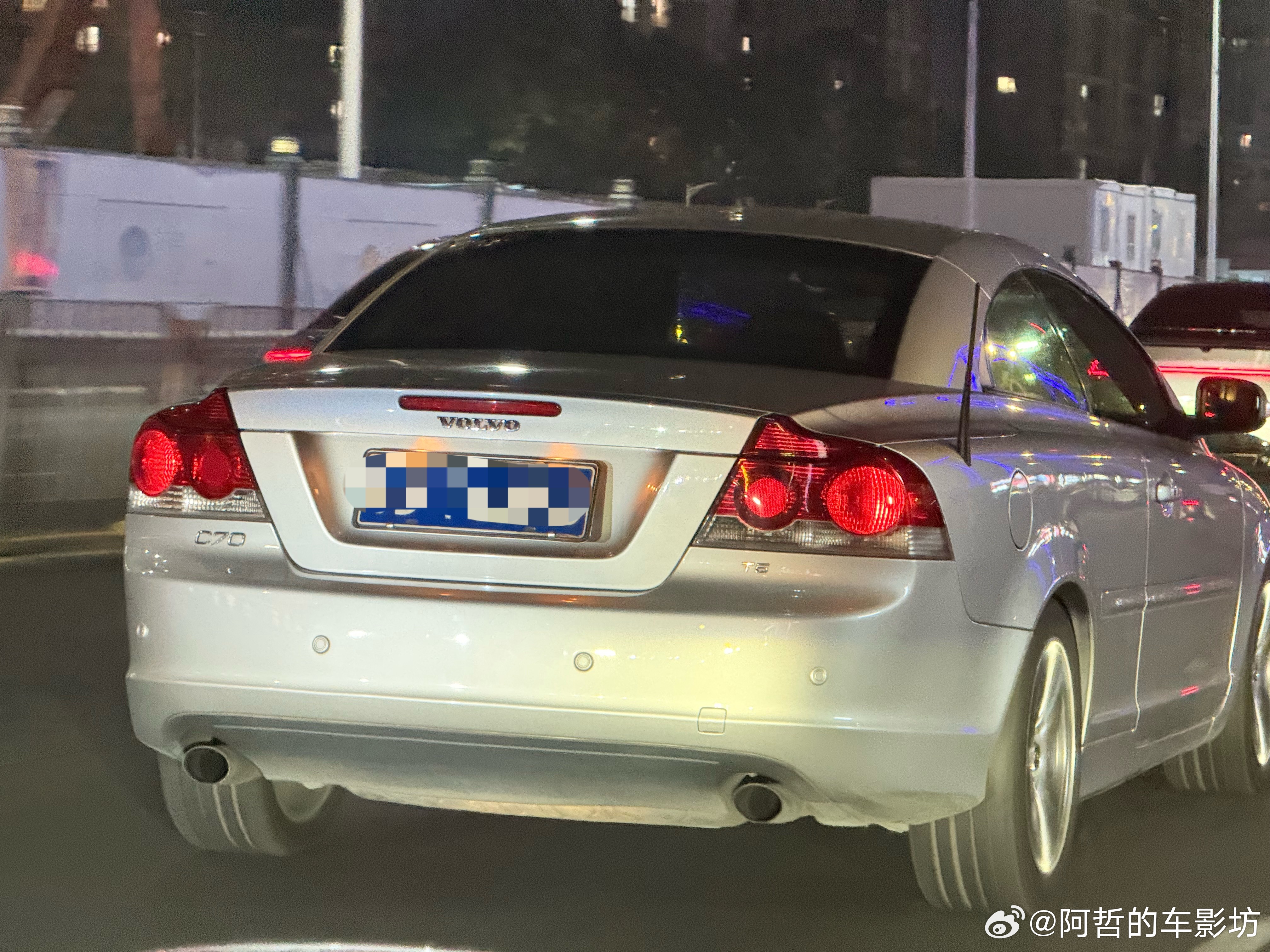 沃尔沃C70我之前只在网上见过海外车型实车我是真的第一次见！没想到这都快20年前