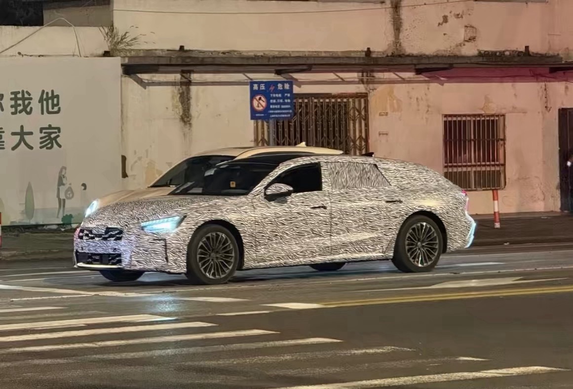 奥迪A7L旅行版谍照～看起来好长大v聊车车评精选 ​​​