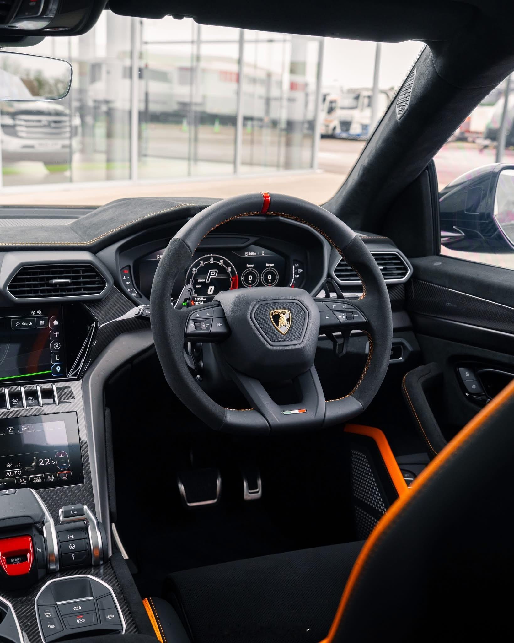 ⬛️LAMBORGHINI 🟧URUS ⬛️PERFORMANTE 