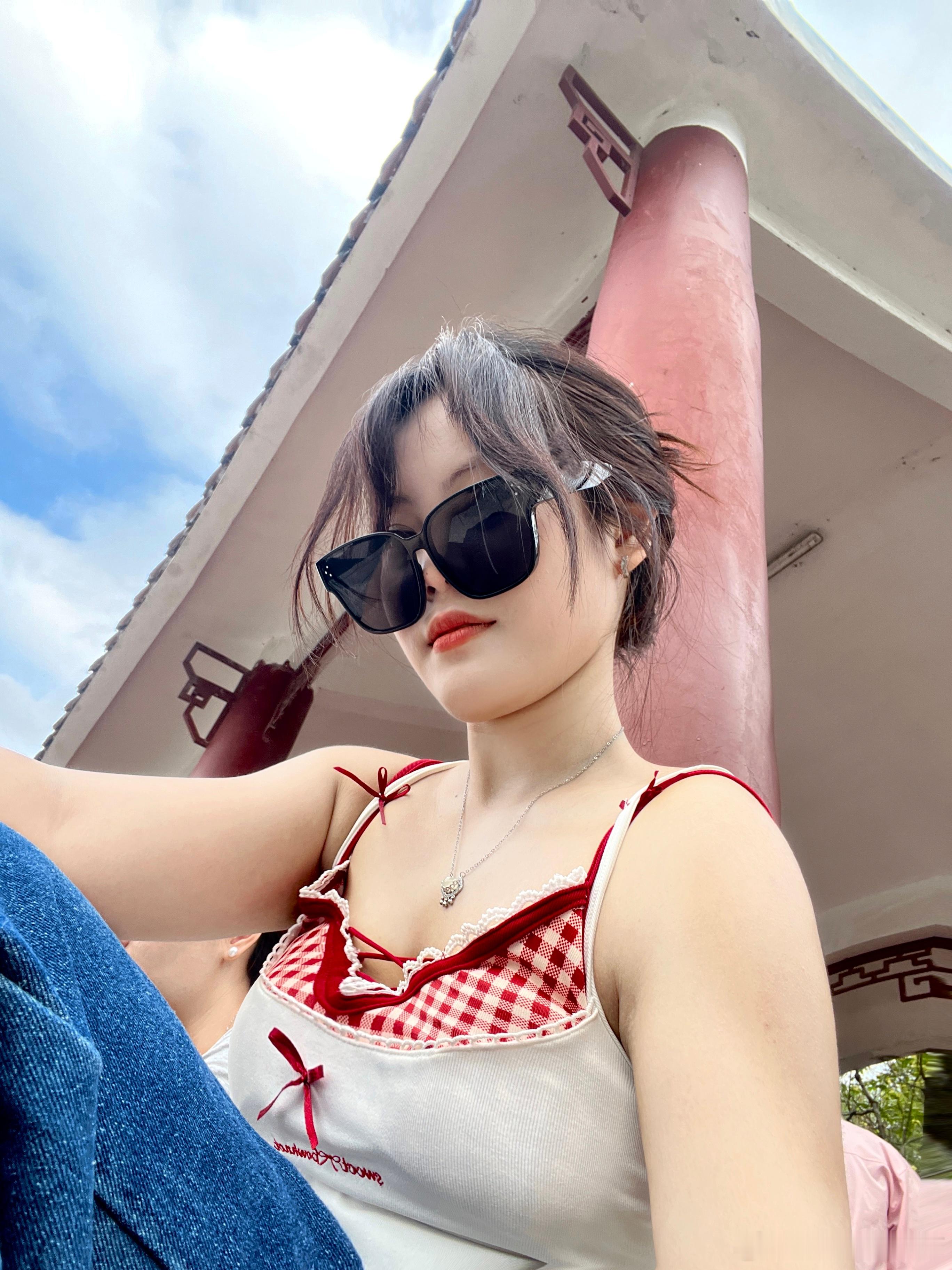 最近被消耗的觉得自己是个进步空间特别大的人 ​​​