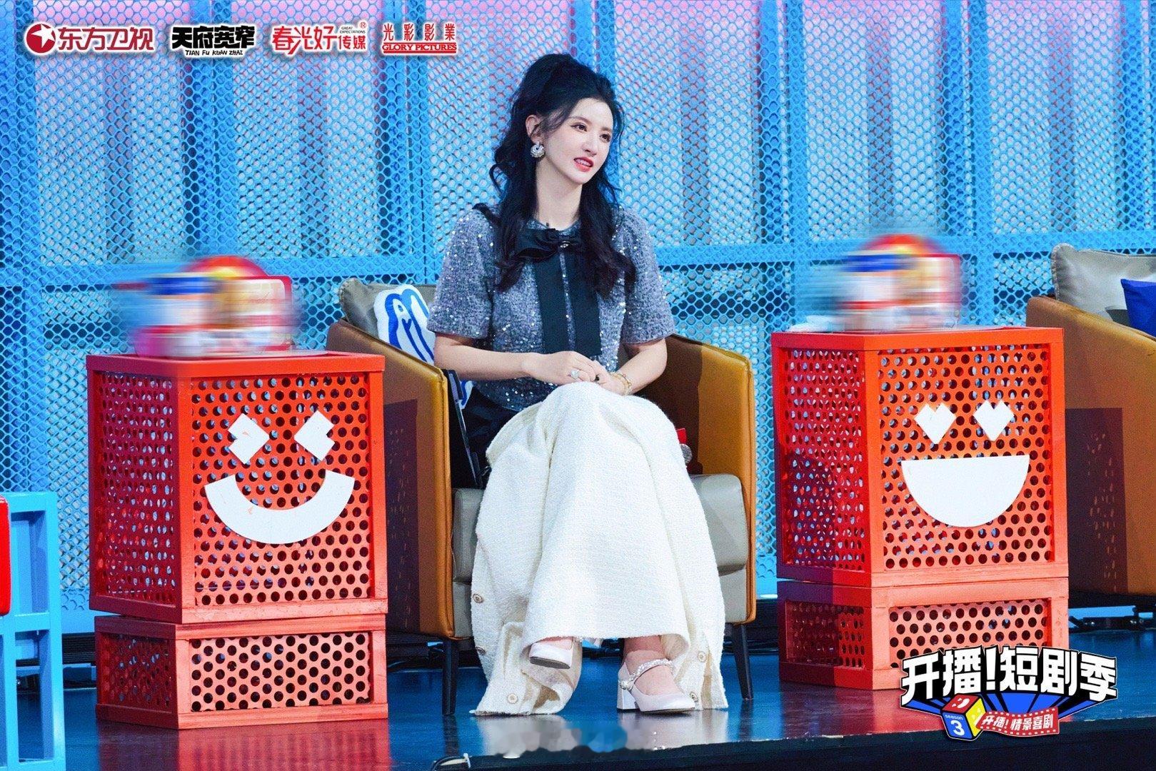张萌给短剧版离婚律师选角  《离婚律师》对张萌来说意义非凡，这一次的短剧版选角她