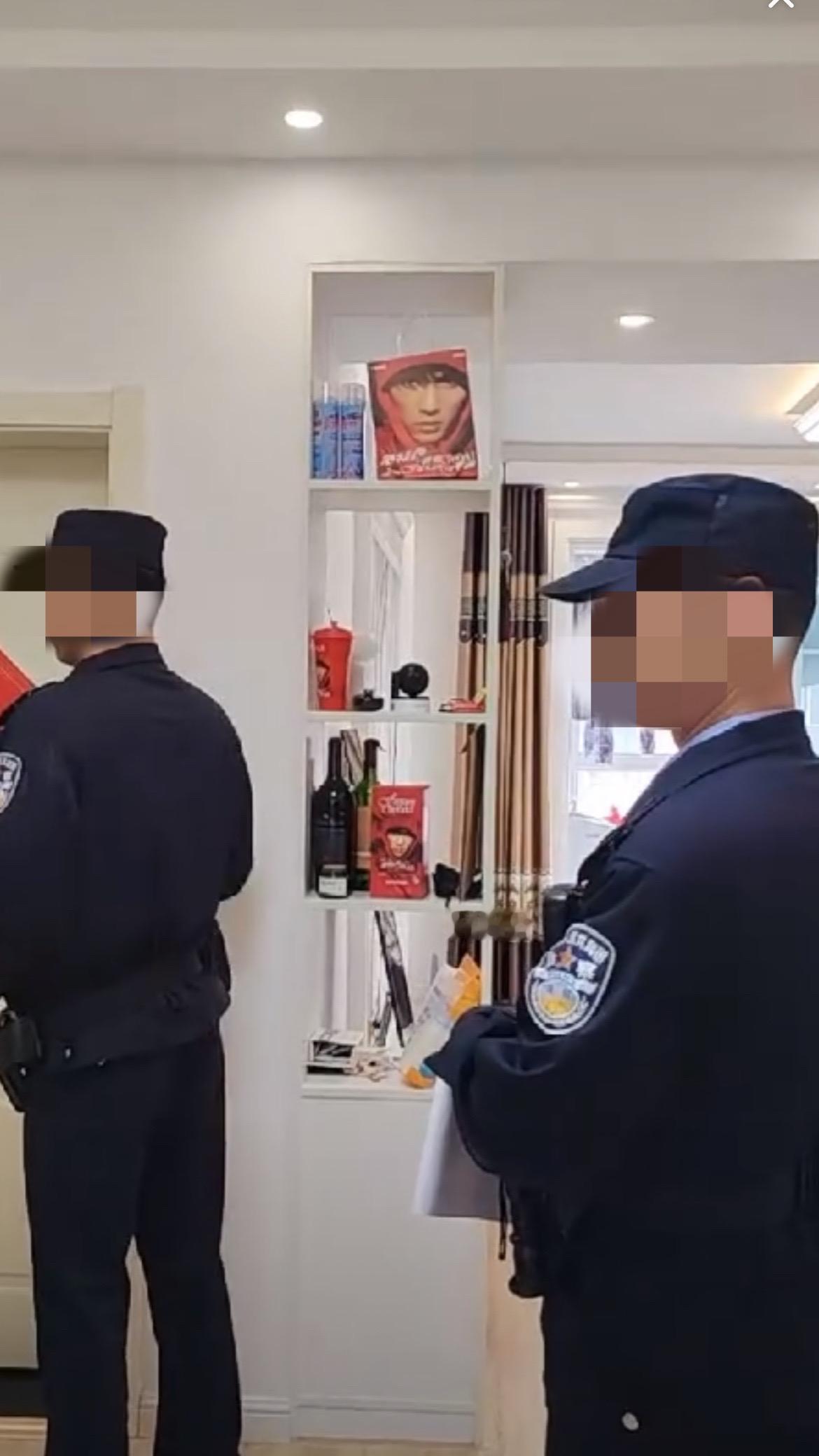 范特西也没震住这套房。房子断供被法拍就会获得一次被轰出门的体检卡。法拍房 被执行