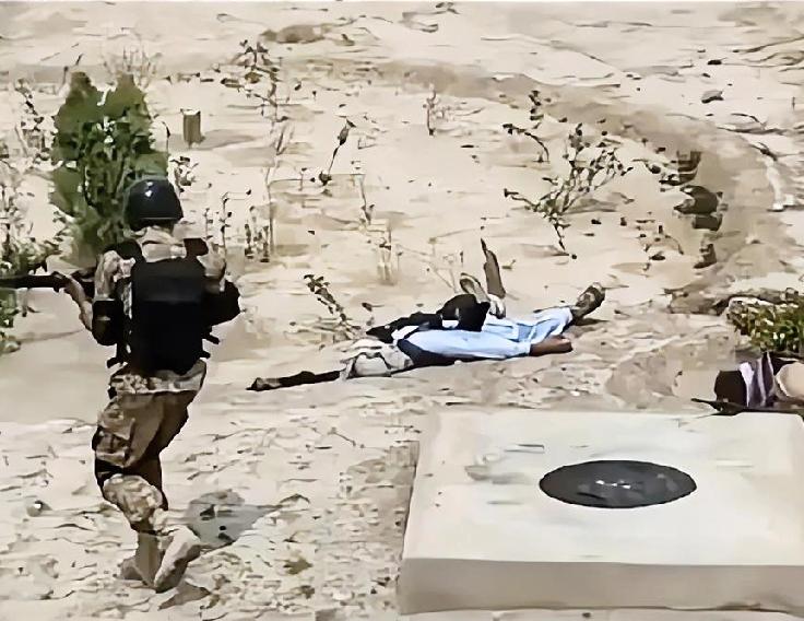 1月31日的巴基斯坦俾路支省，彻底成了战火焚燃的棋盘。上万名俾路支武装分子多点开