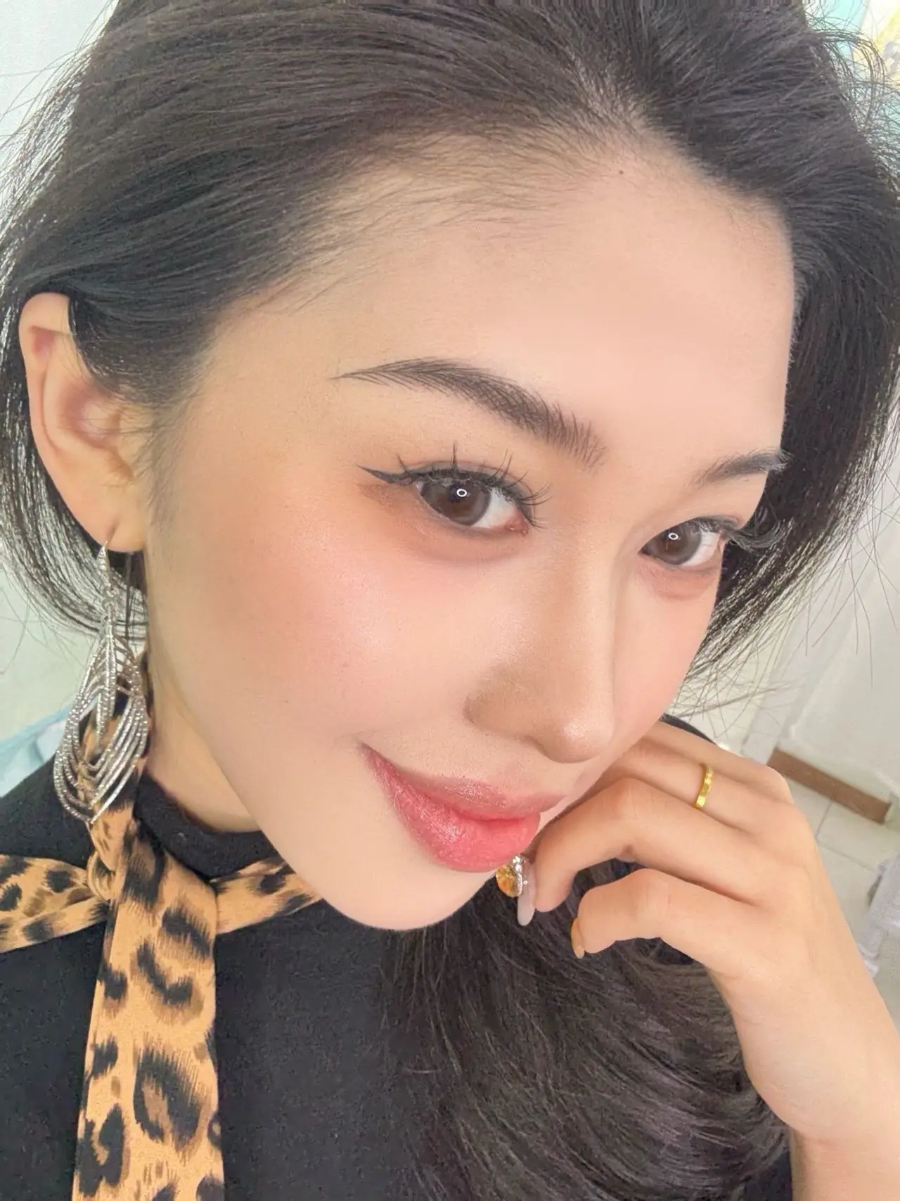 拒绝脱妆！👀。