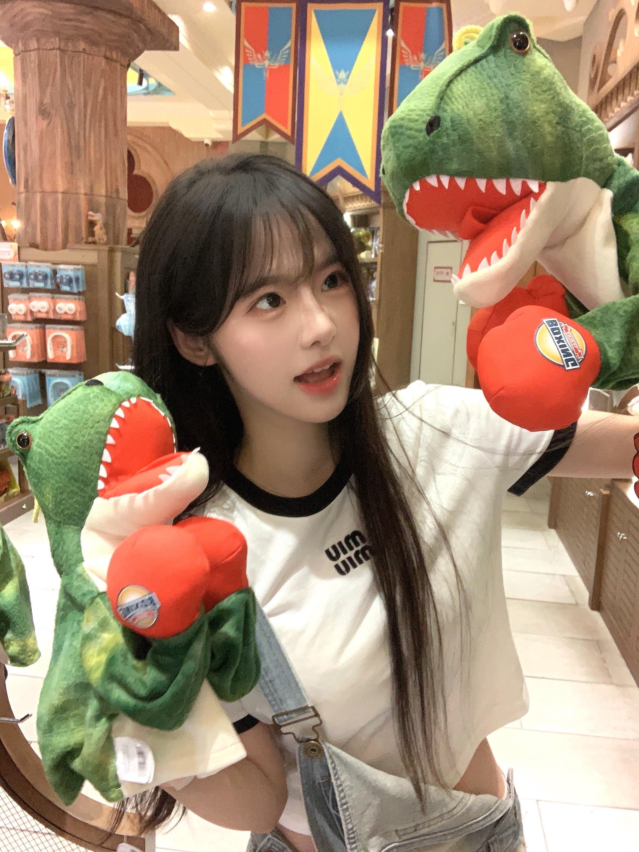 𝗗𝗶𝗻𝗼𝘀𝗮𝘂𝗿 𝗟𝗮𝗻𝗱🦖🦕🎢🎡