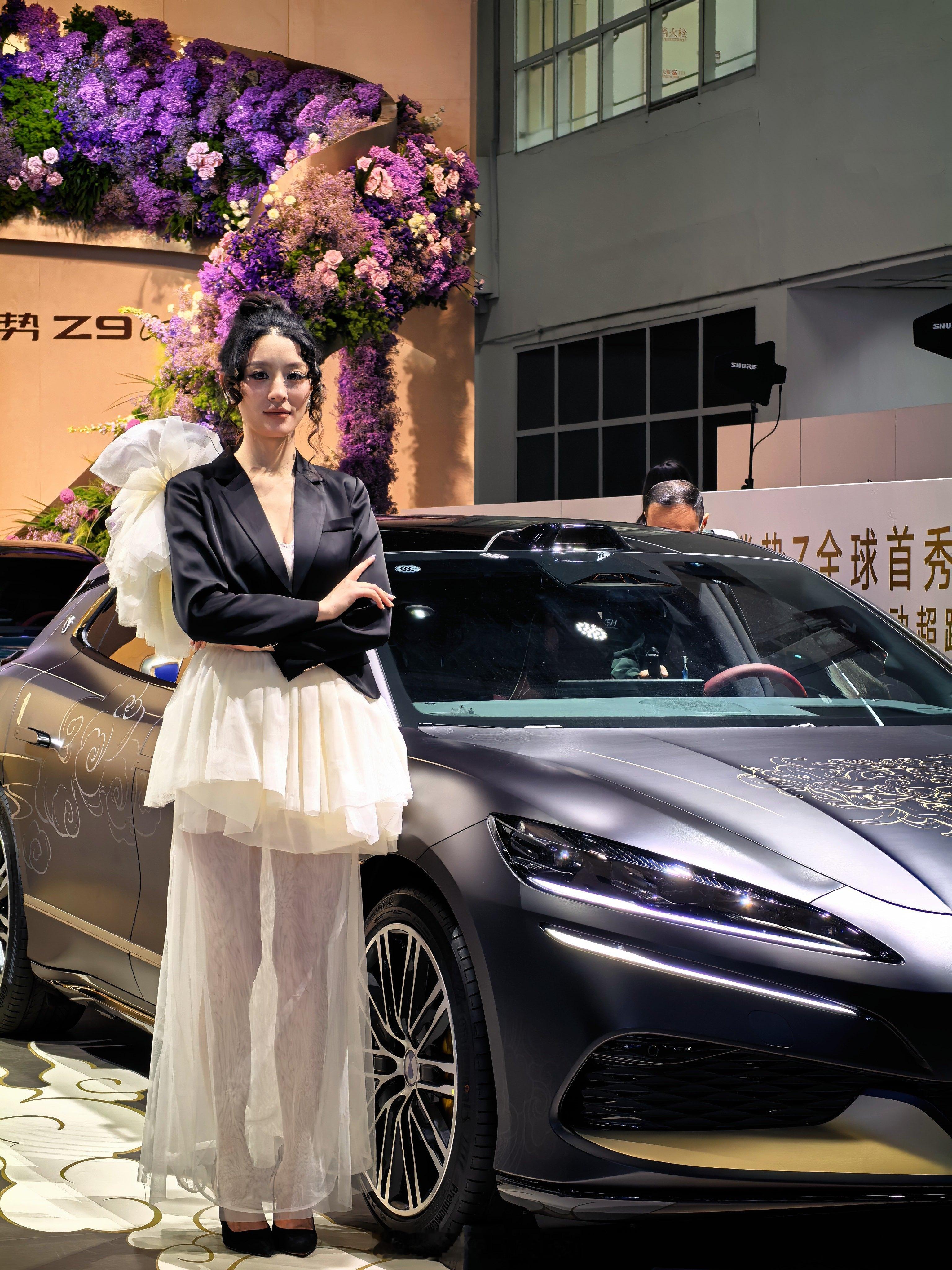 牛马工作间隙拍了几张腾势展台的车模，大家看着感觉如何？2026北京车展 北京·北