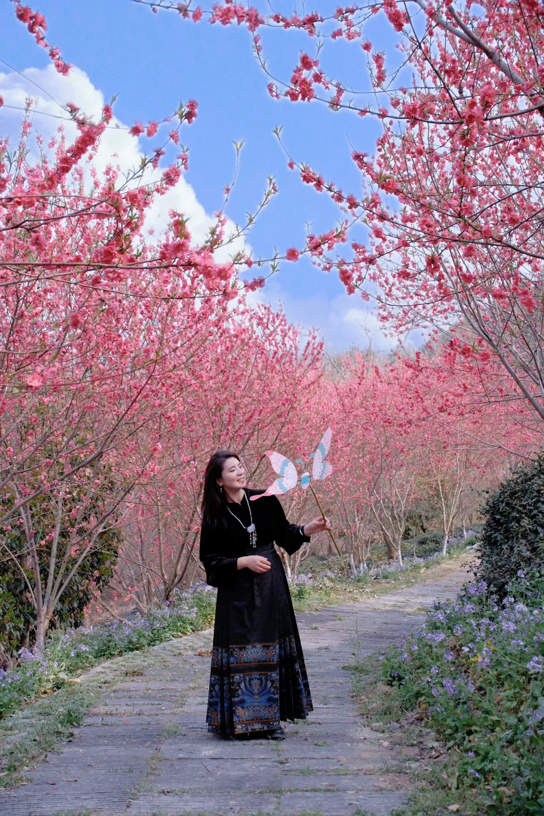 春游记武汉的嘴真严，藏着这座鲜花🌸山谷