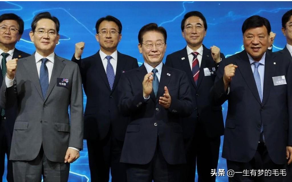 392万亿产业大项目落地，李在明怒斥政客抢项目瞎起哄

7月2日，韩国总统李在明