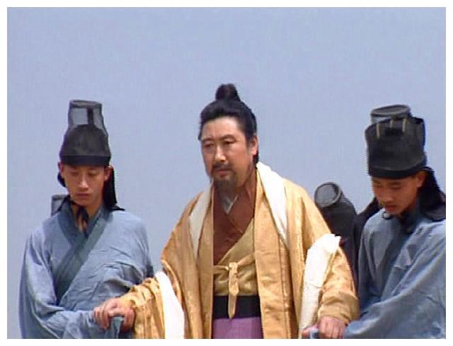 公元263年，蜀汉灭亡，刘禅不战而降。 
 
在很多人眼里，这是窝囊皇帝交出的最