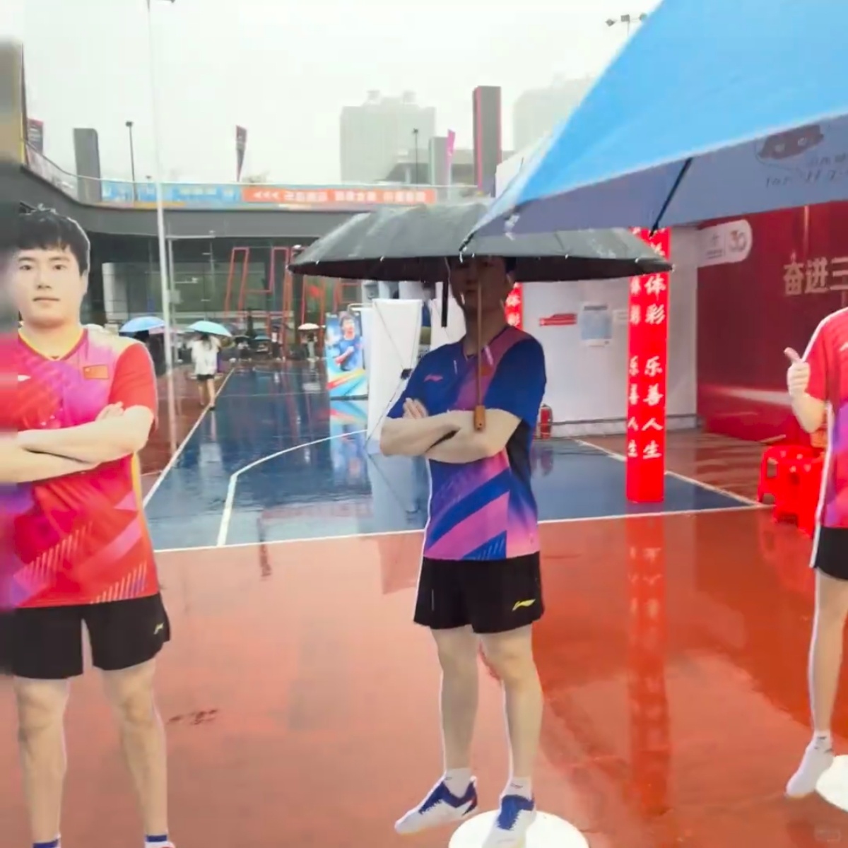 第一眼我还以为是真小东呢…［⭐️的小巧思］ 