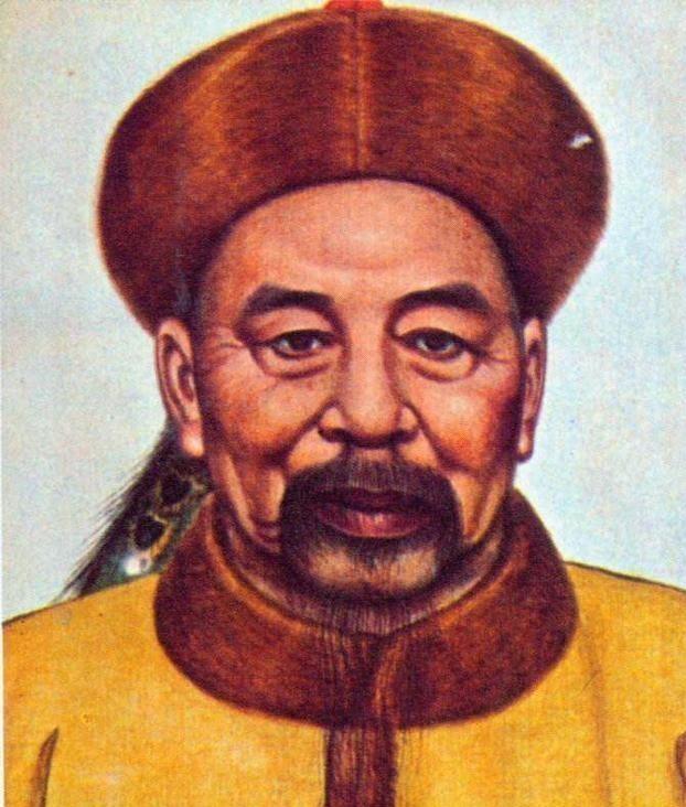 1875年，李鸿章满不在乎地说：“新疆那片荒地，丢了就丢了！当年朝堂上差点为西北