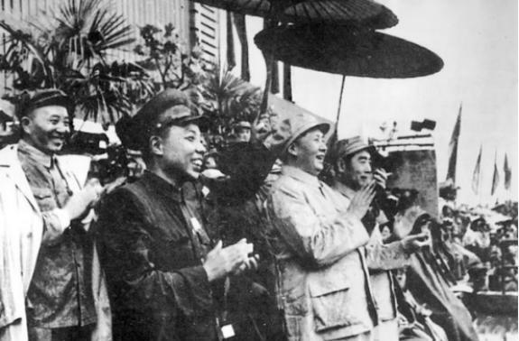 1977年萧华甘南调研途经临夏，游览蝴蝶楼时对马步青了解多少？你怎么看这个历史人