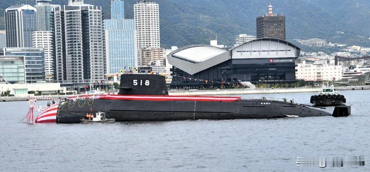 日本刚下水的“大鲸”级潜艇，全用锂电池。
这玩意儿真能打过我们的核潜艇吗？

先