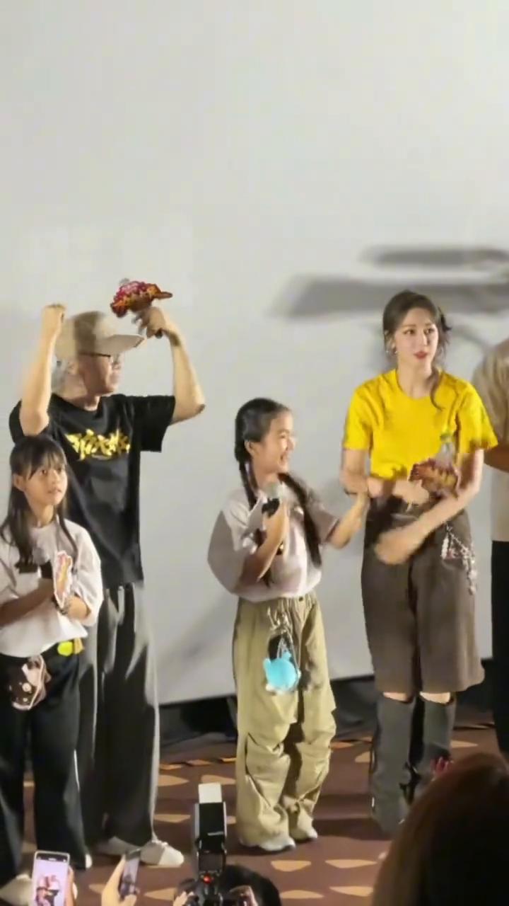 我爱你们。