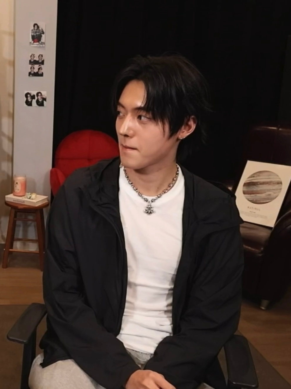 完全光顾着舔颜了😳 