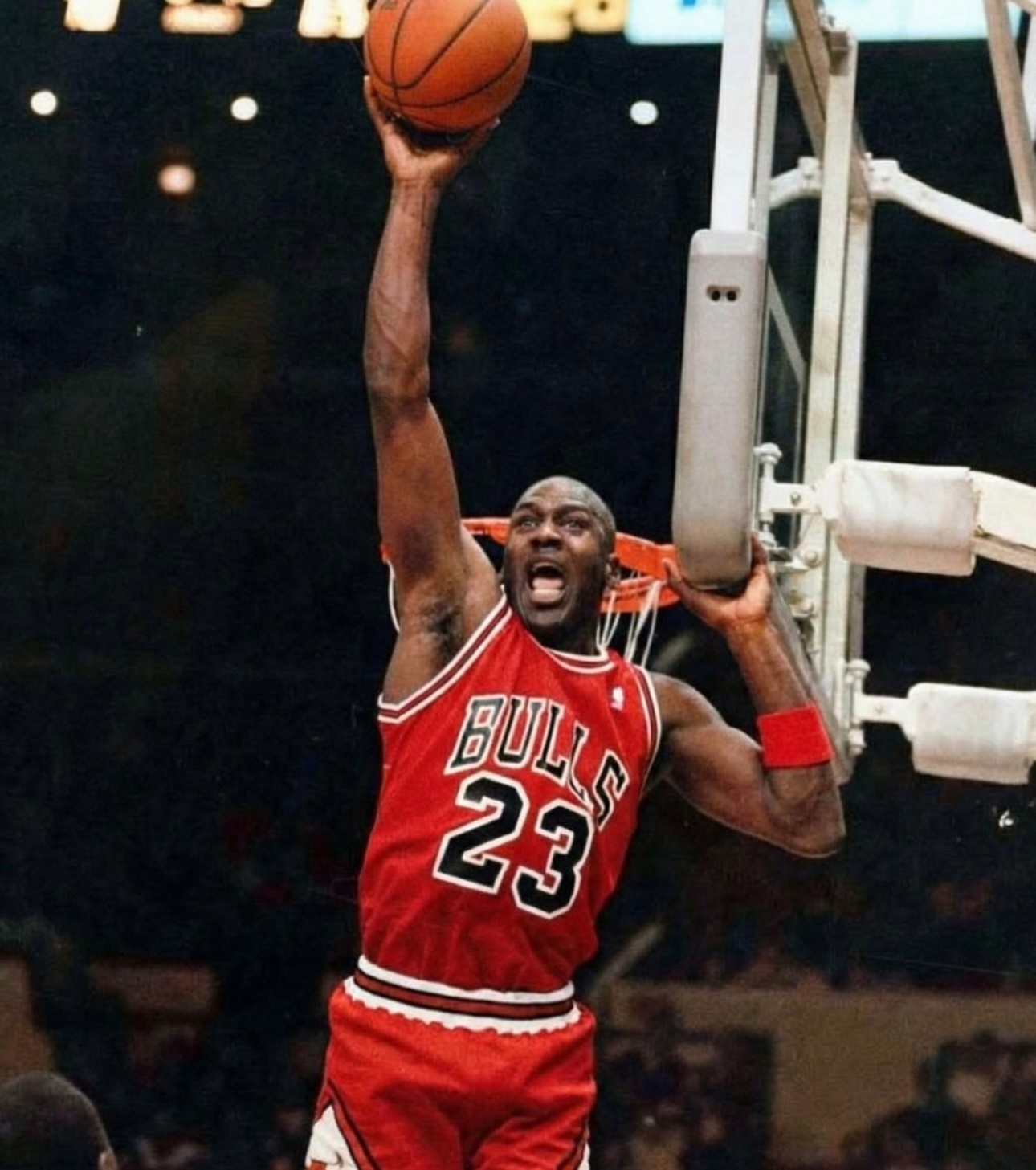 迈克尔·乔丹的每一张照片都简直是艺术！Images via pasion_bas