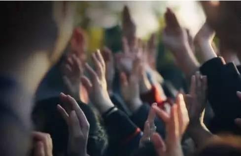 为何家会伤人？透过这面镜子，你看到了什么
亲子教育 家庭教育 跟孩子比起来，父母