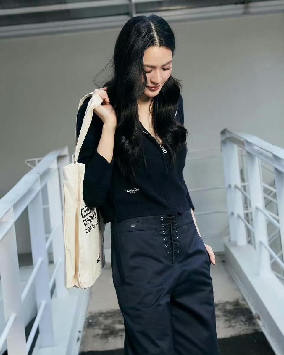 邝玲玲 Orm Kornnaphat  Dior 宣传大片 ​​​