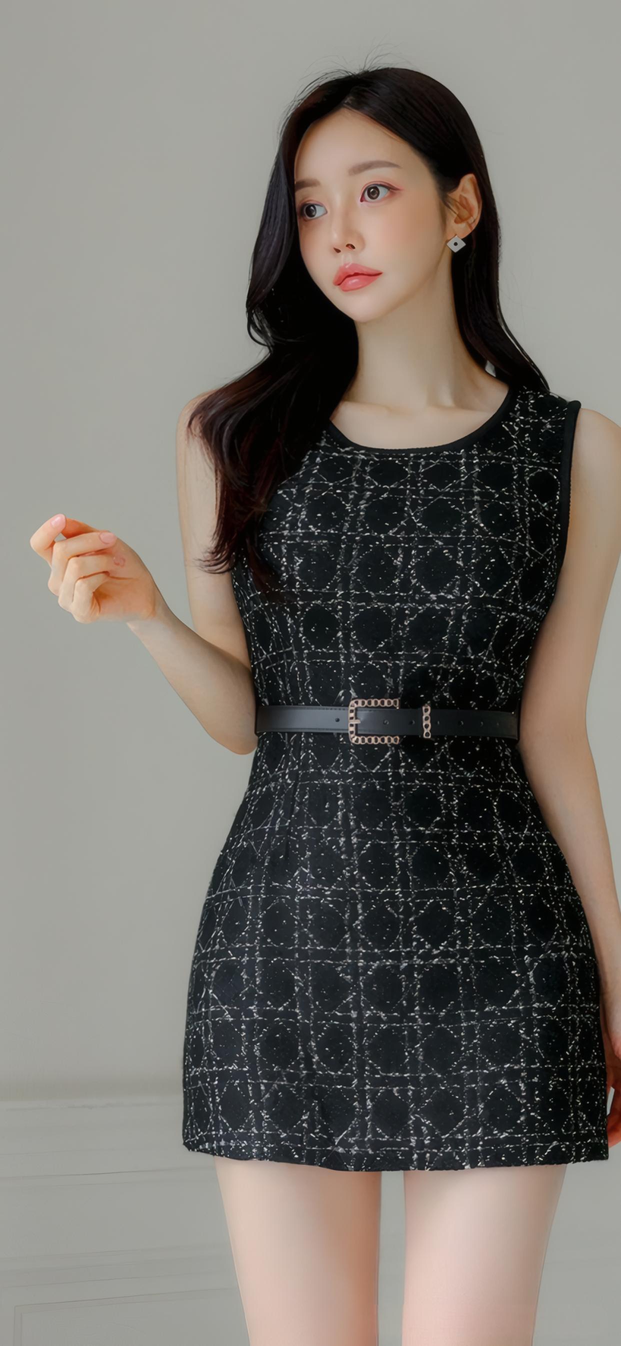 分享美女穿搭服饰