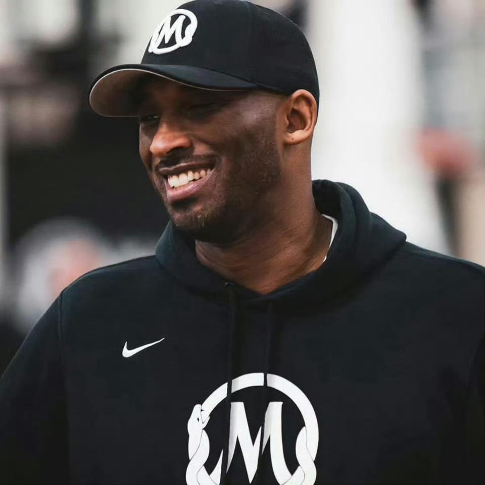 听说阿德巴约得到83分，
恭喜超越科比81分！